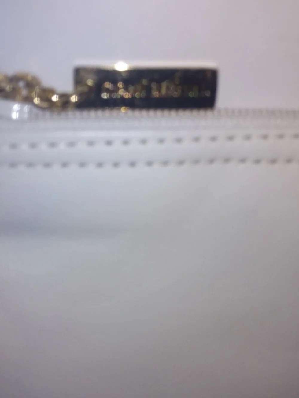 Giani Bernini White Crossbody Bag with Front Zip Pocket - Picture 4 of 4